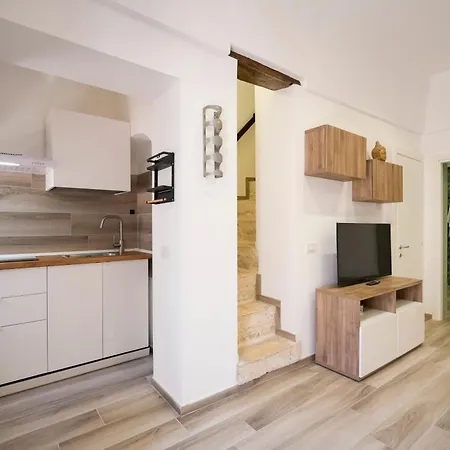 Apartment La Dimora Del Sole Pugliese